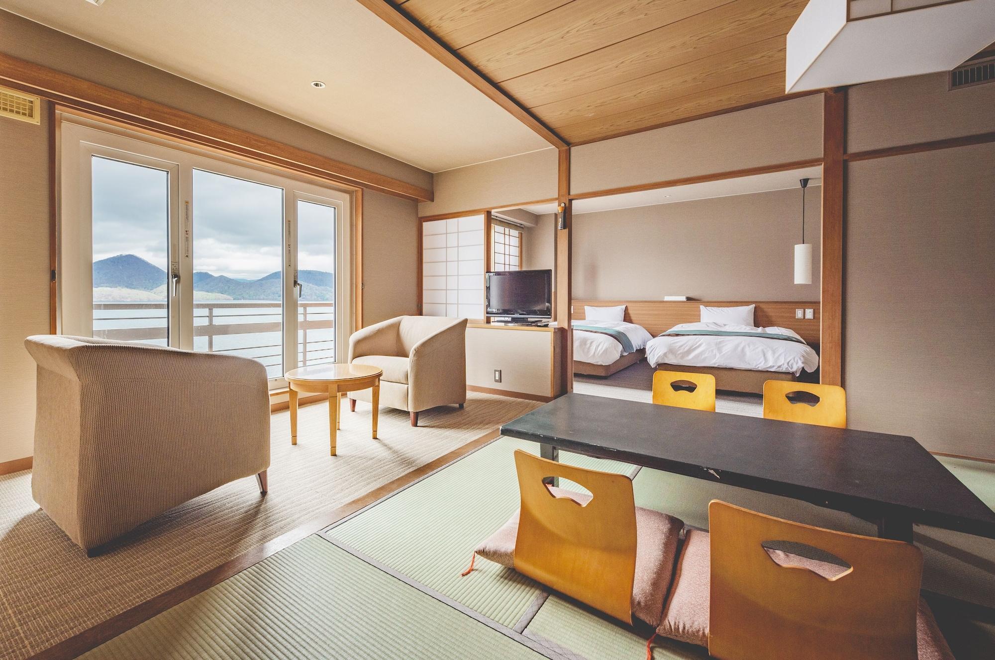 Toyako Manseikaku Hotel Lakeside Terrace Екстериор снимка